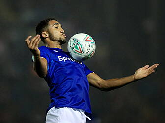 Cenk Tosun joins Crystal Palac...